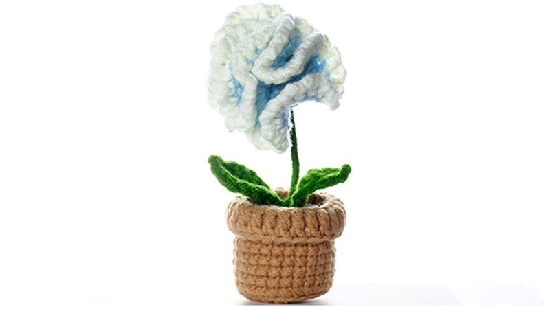Blue flower crochet teaching video 3